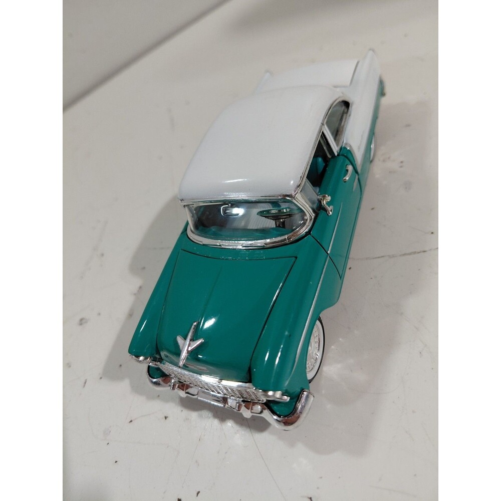 Arko 1:32 Die Cast 1955 Chevrolet Bel Air 2 Door Classic Car